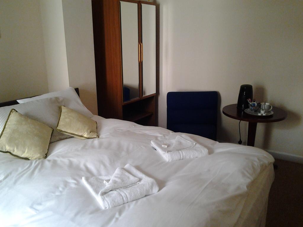 Sterling House Hotel Истбурн Номер фото